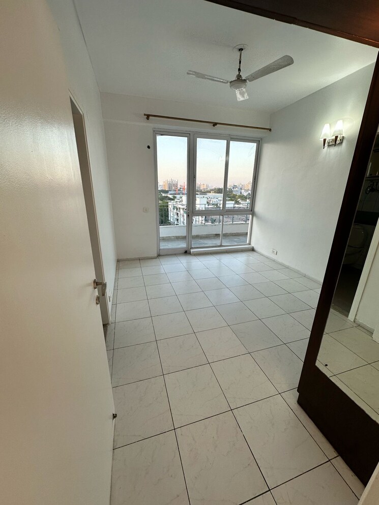 undefined, vatika-city 3 Bedroom 2134 Sq.Ft. Apartment In Sector 49 Gurgaon 9424846