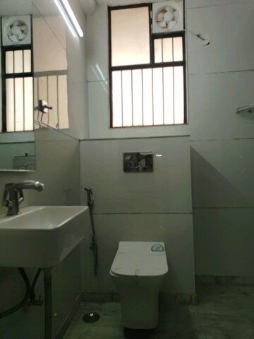 Master Bedroom in 4 BHK Builder Floor at Sector 57 – for Rent