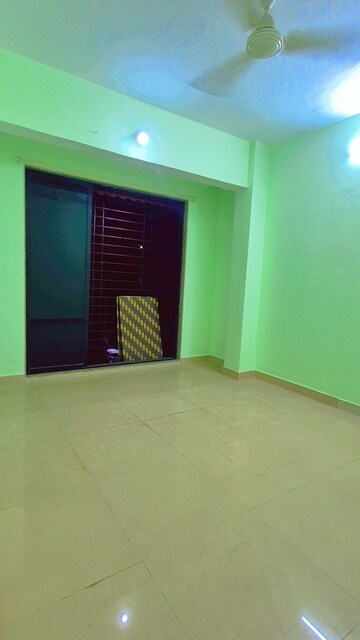 Room in 2 BHK Apartment at Shiv Kartik Homes, Ulwe – for Rent