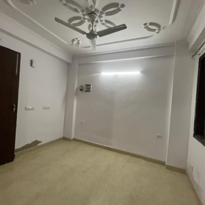 Room in 2 BHK Builder Floor at Malviya Nagar – for Rent