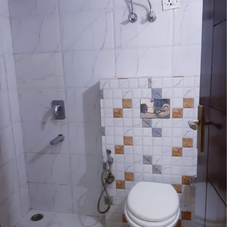 Bathroom, malviya nagar 2 Bedroom 800 Sq.Ft. Builder Floor In Malviya Nagar Delhi 9424849