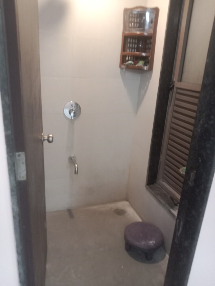 Bathroom, lodha-crown-quality-homes 1 Bedroom 390 Sq.Ft. Apartment In Majiwada Thane 9424862