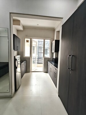 Building Lobby in 1 BHK Builder Floor at Ansal Sushant Lok I, Sector 43 – for Rent