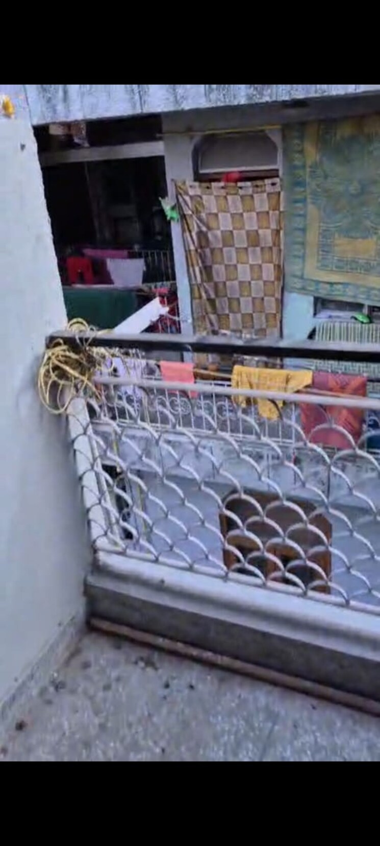 Balcony, govindpuri 2 Bedroom 120 Sq.Yd. Independent House In Govindpuri Delhi 9424908