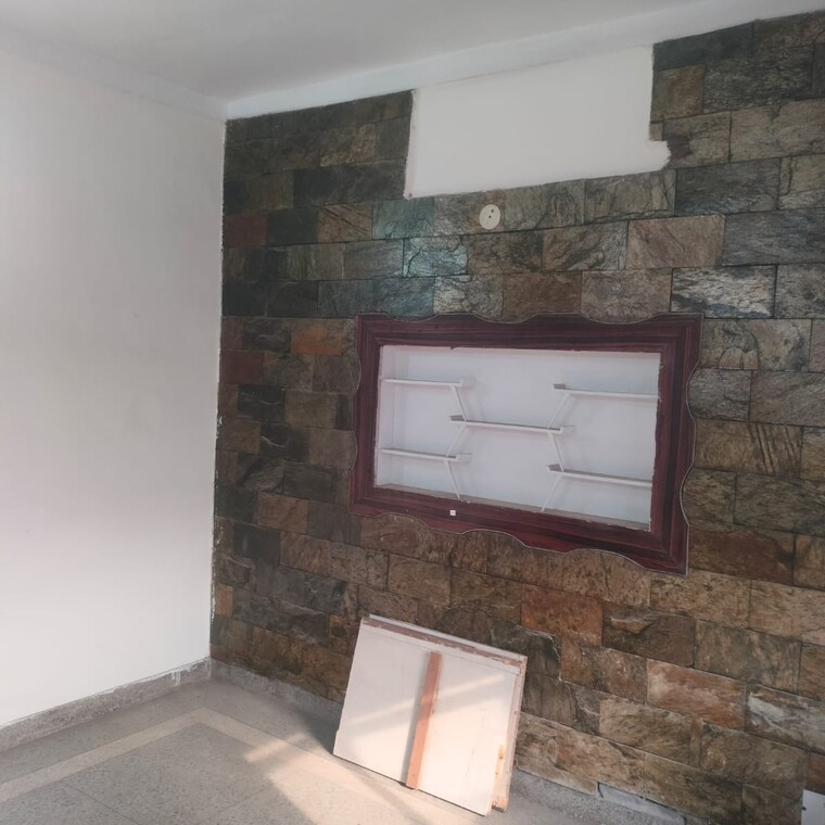 Kitchen, ompee-space-homes 3 Bedroom 1963 Sq.Ft. Villa In Palam Vihar Gurgaon 9424889