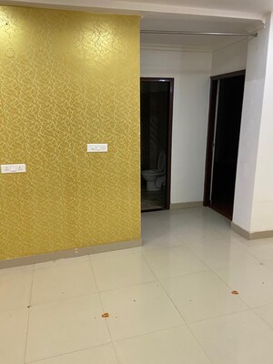 Room in 3.5 BHK Apartment at M3M Capital, Sector 113 – for Sale