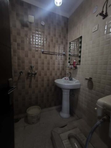 Bathroom in 2 BHK Builder Floor at Sector 49 – for Sale