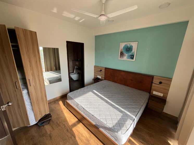 Bedroom, greenwood-city 1 Bedroom 980 Sq.Ft. Builder Floor In Sector 40 Gurgaon 9424935