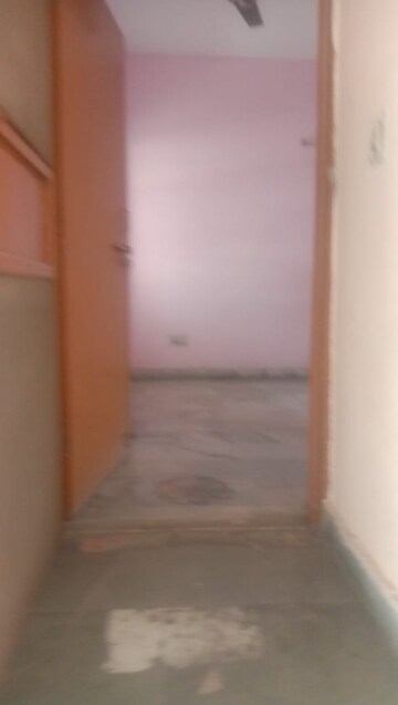 Room in 2 BHK Builder Floor at RWA Apartments Sector 12, Sector 12 – for Rent