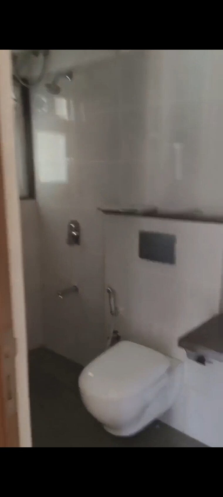 Bathroom, shapoorji-pallonji-bkc-28 2 Bedroom 712 Sq.Ft. Apartment In Bandra East Mumbai 9424945