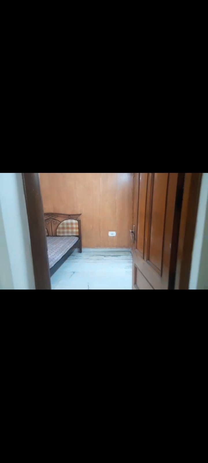 2 BHK Builder Floor For Rent in RWA Apartments Sector 51