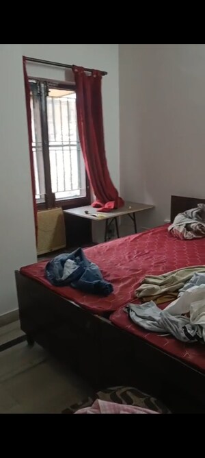Bedroom in 2 BHK Apartment at Shatabdi Vihar, Sector 52 – for Rent