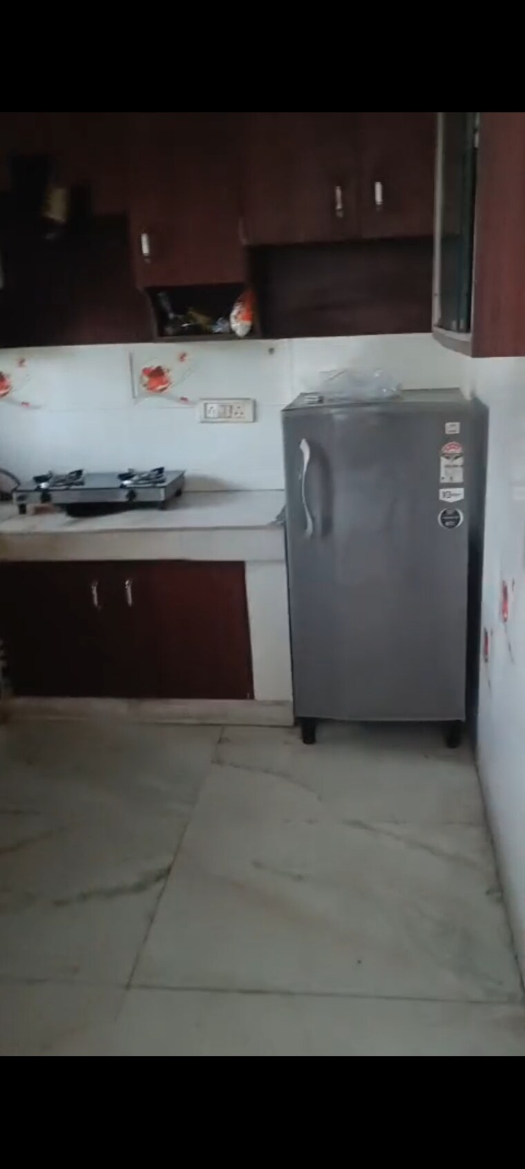 Team Area, shatabdi-vihar 2 Bedroom 1100 Sq.Ft. Apartment In Sector 52 Noida 9425008