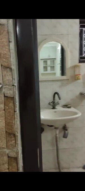 Bathroom in 1 BHK Apartment at Uday Giri Apartments, Sector 34 – for Rent