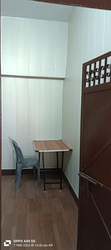 Room in 1.5 BHK Independent House at Khurram Nagar – for Rent