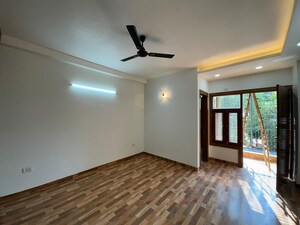 Bedroom in 3 BHK Builder Floor at Vipul World Floors, Sector 48 – for Sale