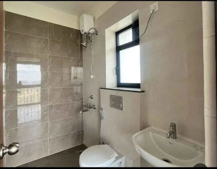 Bathroom, goel-ganga-nebula 2 Bedroom 1150 Sq.Ft. Apartment In Viman Nagar Pune 9425006