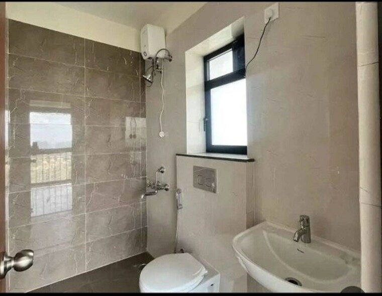 Bathroom, goel-ganga-nebula 2 Bedroom 1150 Sq.Ft. Apartment In Viman Nagar Pune 9425006
