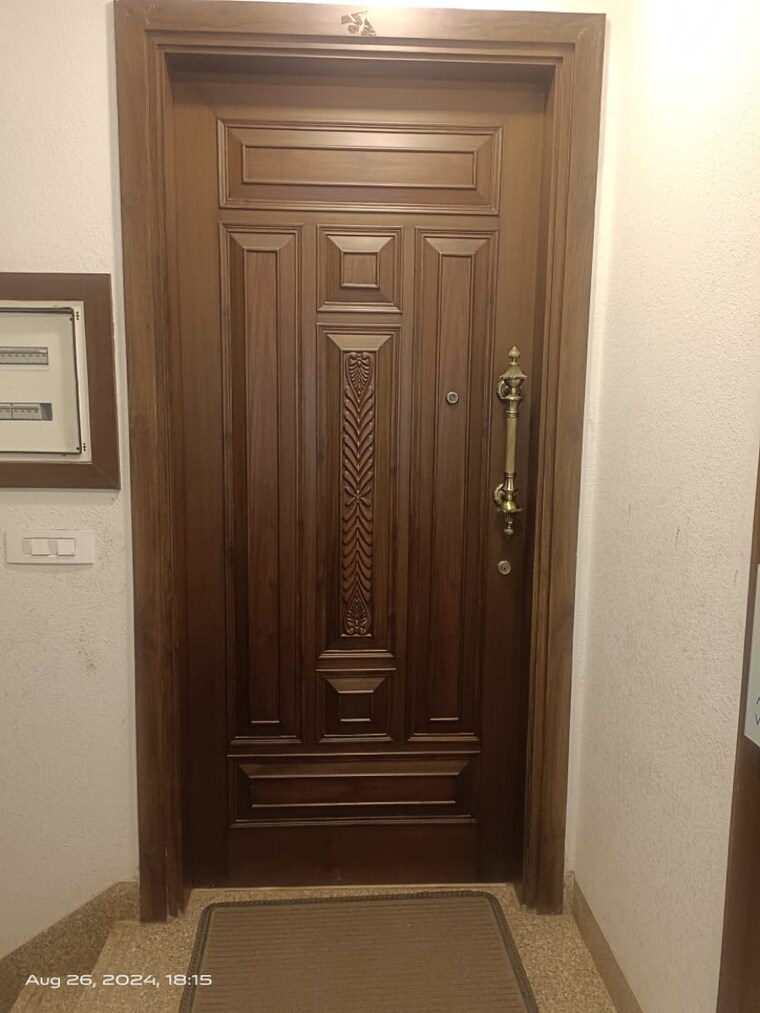 undefined, sarvapriya vihar 3 Bedroom 220 Sq.Yd. Builder Floor In Sarvapriya Vihar Delhi 9425038