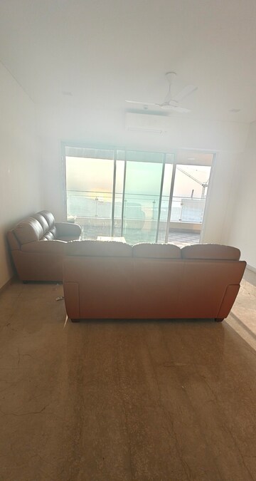 Bedroom in 3 BHK Apartment at Lokhandwala Minerva Mahalaxmi, Mahalaxmi – for Rent