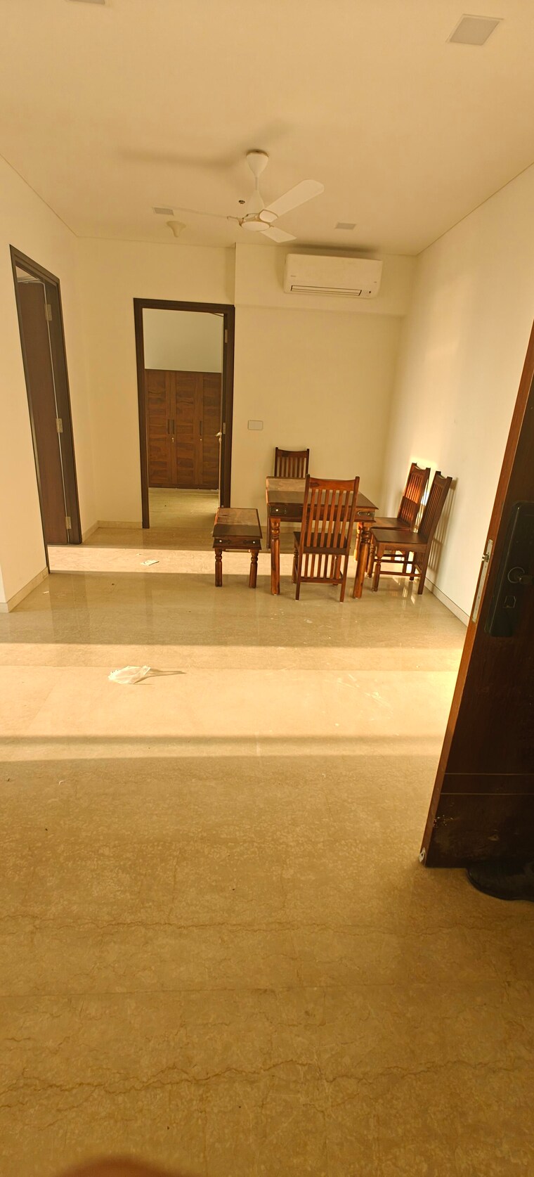 Balcony, lokhandwala-minerva-mahalaxmi 3 Bedroom 1780 Sq.Ft. Apartment In Mahalaxmi Mumbai 9425042