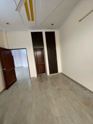 3 BHK Builder Floor For Rent in Sector 21d