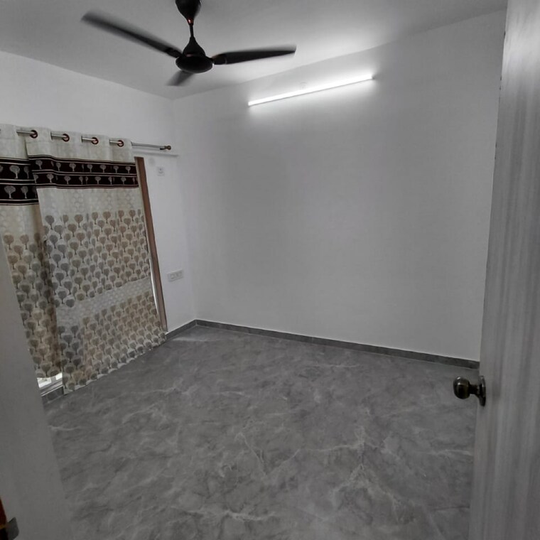 Room, shraddha-evoque 1 Bedroom 415 Sq.Ft. Apartment In Sonapur Mumbai 9425061