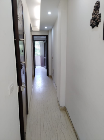 Building Lobby in 2 BHK Builder Floor at Malviya Nagar – for Sale