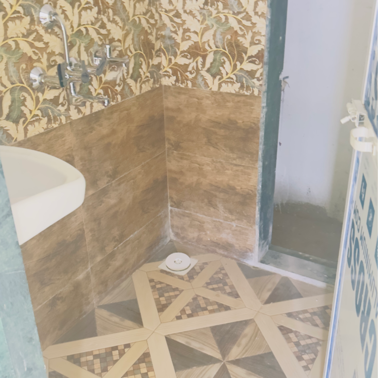 Bathroom, bhandup west 1.5 Bedroom 430 Sq.Ft. Apartment In Bhandup West Mumbai 9425067