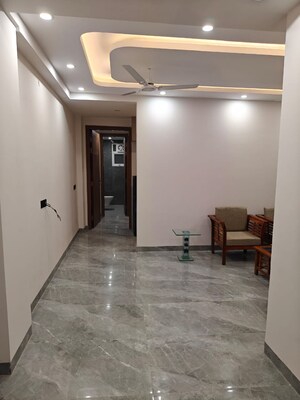 Room in 1 BHK Builder Floor at Malviya Nagar – for Rent