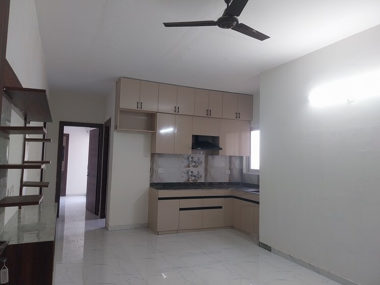 Kitchen, pivotal-riddhi-siddhi 2 Bedroom 587 Sq.Ft. Apartment In Sector 99 Gurgaon 9425084