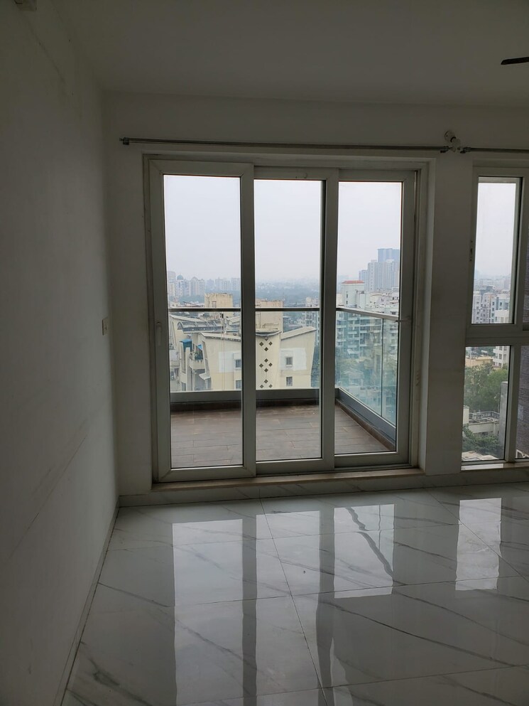 Room, nahar-f-residences 2 Bedroom 983 Sq.Ft. Apartment In Balewadi Pune 9425088