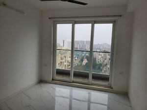 Room in 2 BHK Apartment at Nahar F Residences, Balewadi – for Rent
