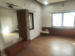 3 BHK 2800 Sq.Ft. Apartment in Flat For Rent 