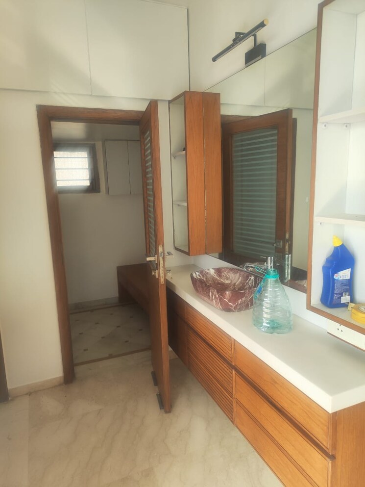 Kitchen, shyamal 3 Bedroom 2800 Sq.Ft. Apartment In Shyamal Ahmedabad 9425091