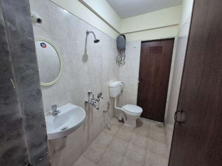 Bathroom, kharghar Pg For Boys & Girls In Kharghar 9425092