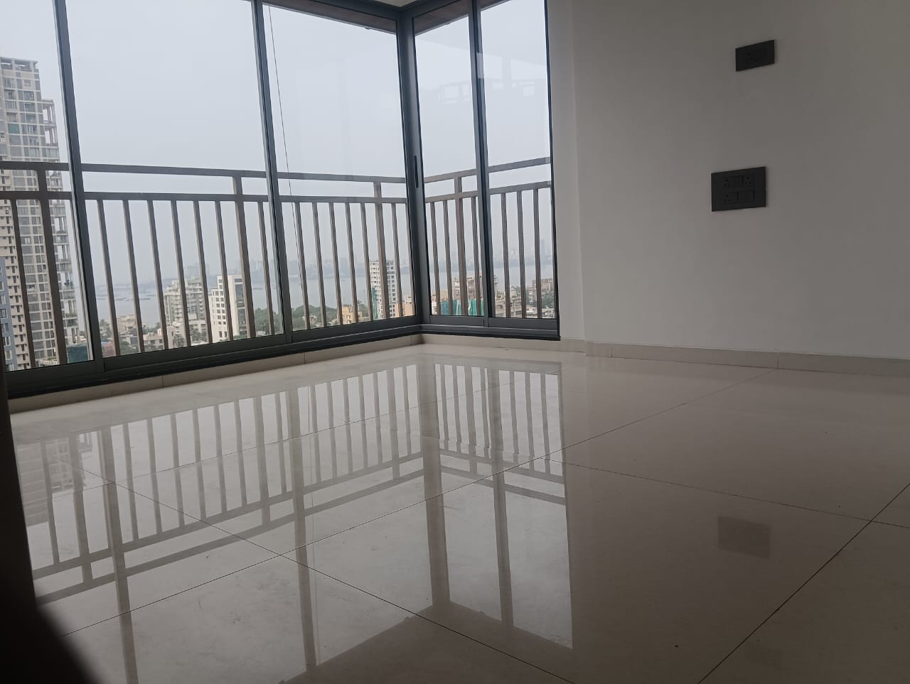 2 BHK Apartment For Rent in Louisandra Apartment