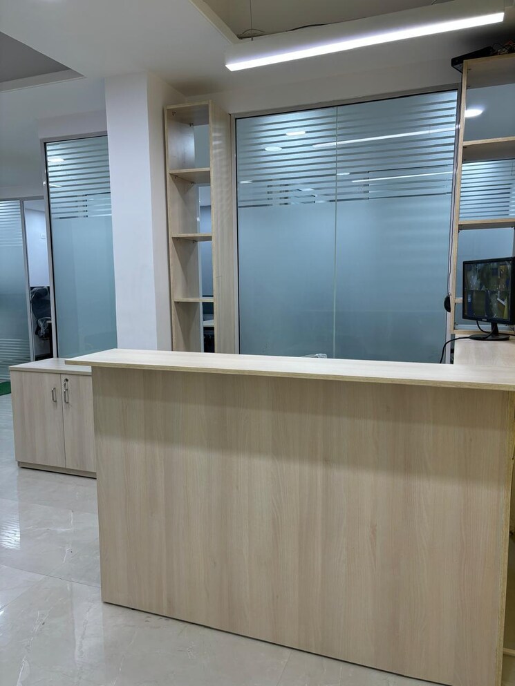 Kitchen, lajpat nagar iii 4 Bedroom 315 Sq.Yd. Builder Floor In Lajpat Nagar Iii Delhi 9425155