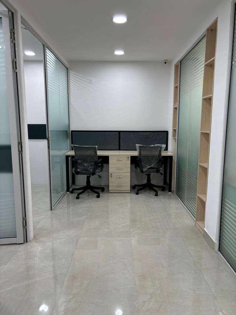  Parking, lajpat nagar iii 4 Bedroom 309 Sq.Yd. Builder Floor In Lajpat Nagar Iii Delhi 9425162