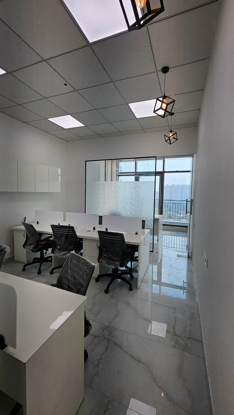 Team Area, dah-greentech-nx-one Commercial Office Space in IT/SEZ 856 Sq.Ft. In Tech Zone 4 Greater Noida Greater Noida 9425173