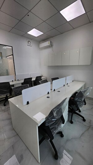 Team Area in  Office Space in IT/SEZ at DAH Greentech NX One, Tech Zone 4 Greater Noida – for Rent