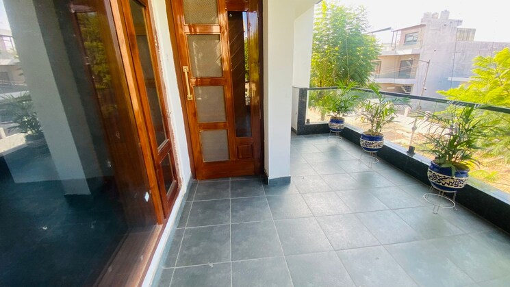 Balcony, gmada-eco-city 4 Bedroom 2700 Sq.Ft. Builder Floor In North Mullanpur Chandigarh 9425185