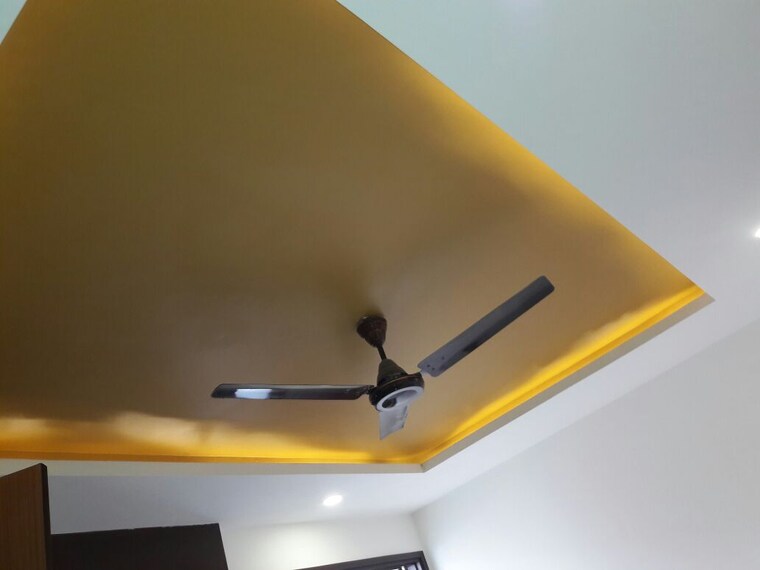 undefined, lajpat nagar iii 4 Bedroom 300 Sq.Yd. Builder Floor In Lajpat Nagar Iii Delhi 9425182