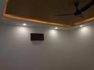 Furnished Amenities in 4 BHK Builder Floor at Lajpat Nagar Iii – for Rent