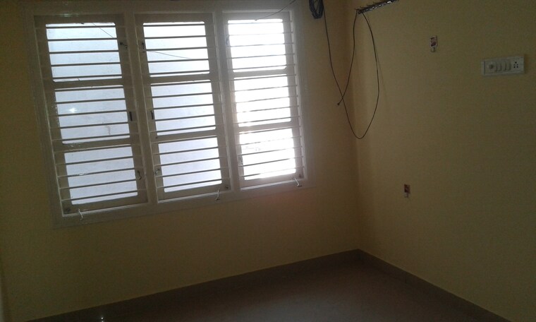 Room, rt nagar 1 Bedroom 710 Sq.Ft. Independent House In Rt Nagar Bangalore 9425192