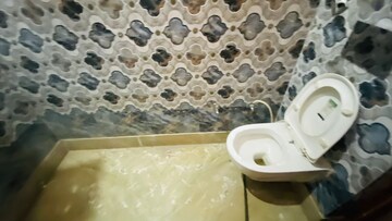 Bathroom in 3 BHK Builder Floor at GMADA Eco City, North Mullanpur – for Rent