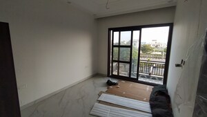 Room in 3 BHK Builder Floor at GMADA Eco City, North Mullanpur – for Rent