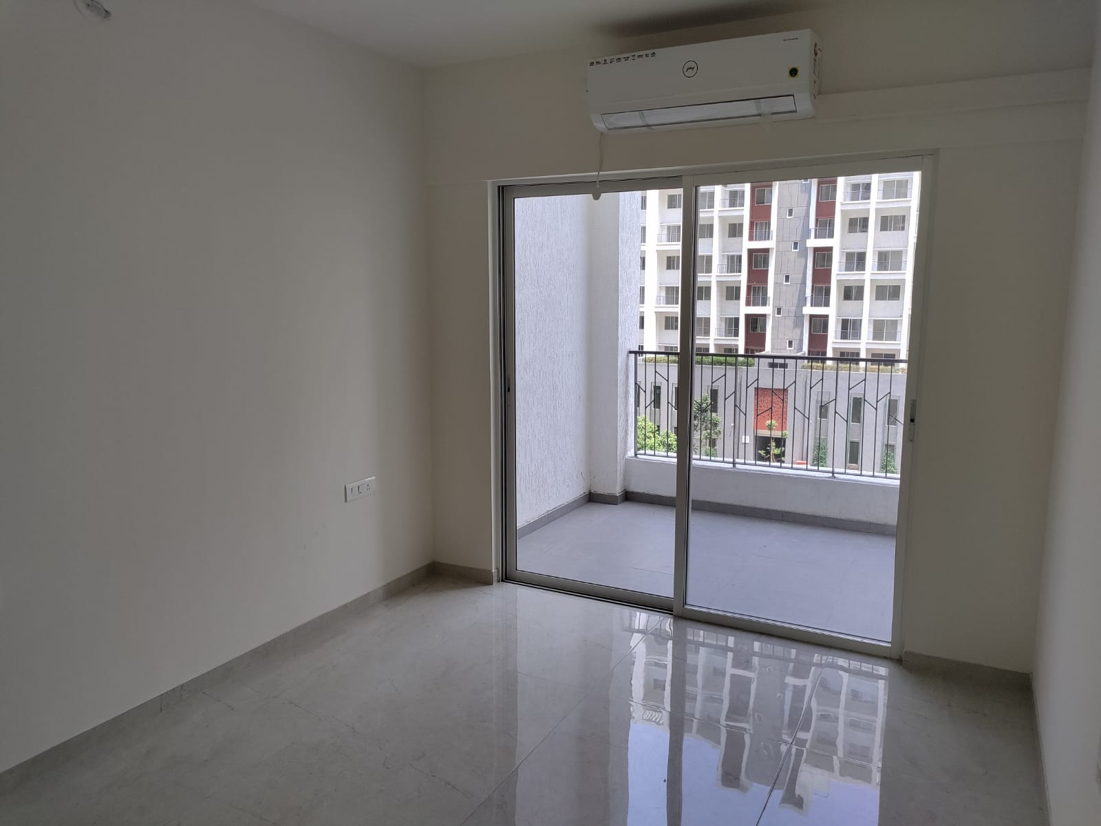 2 BHK Apartment For Sale in Godrej 24