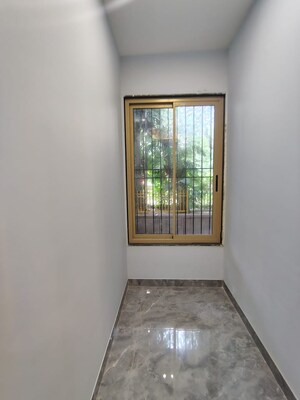 Room in 3 BHK Builder Floor at Lajpat Nagar Iii – for Rent