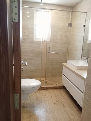 Bathroom in 4 BHK Builder Floor at Green Park – for Rent